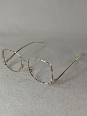SWANK Frame Italy Gold Metal Cat-Eye Eyeglasses No Lenses